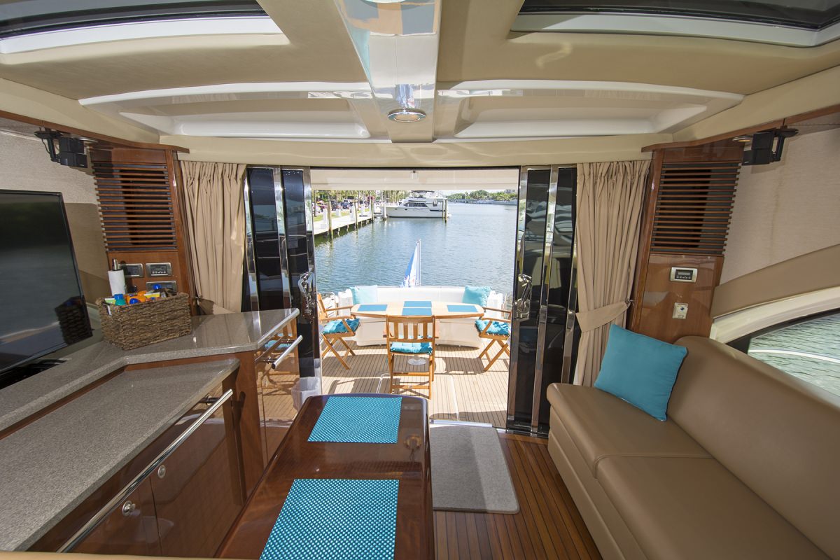 Limitless 60 Yacht Charter Motor Boat Ritzy Charters