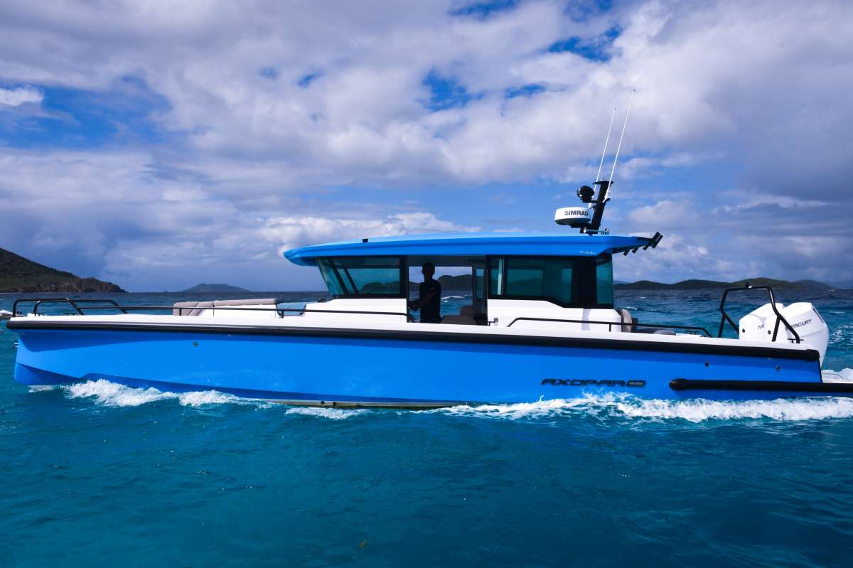 Onyx Water Taxi Transfer included* - See Rates for more info