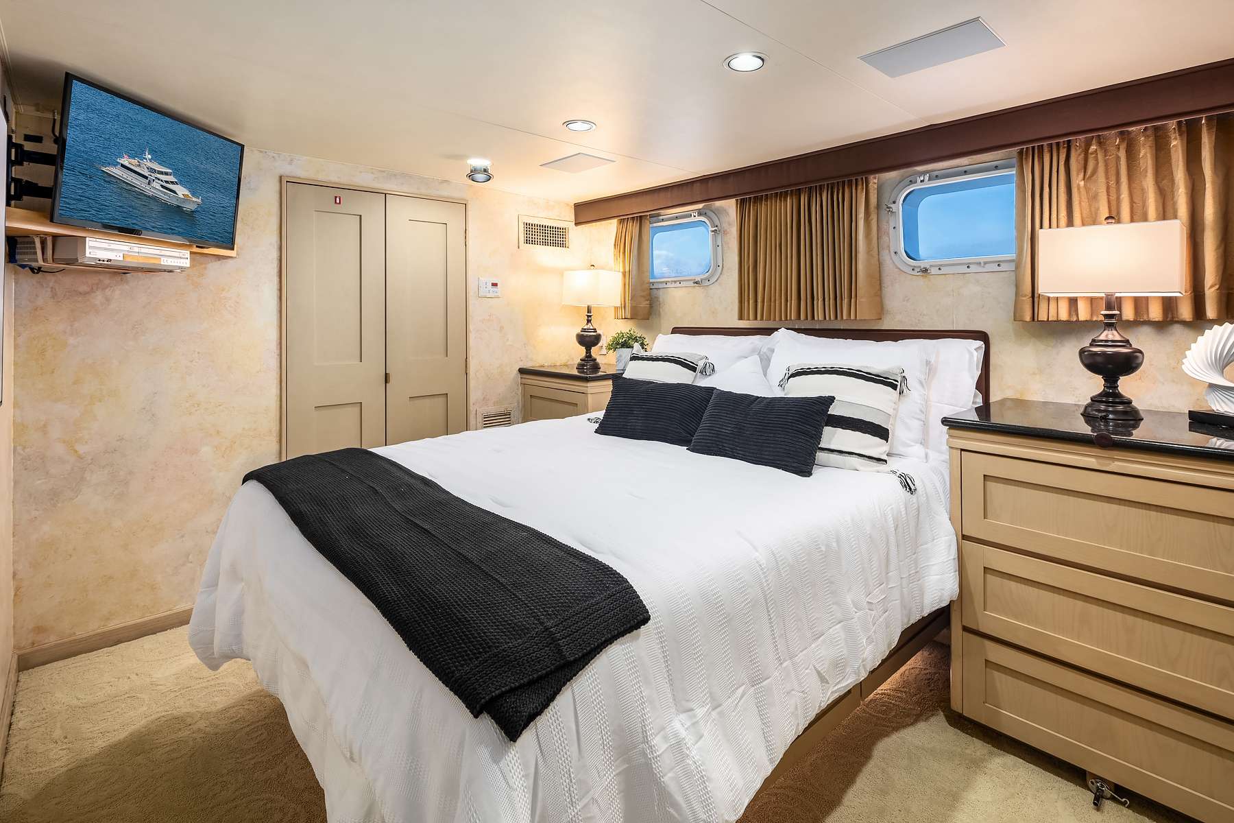 VIP Stateroom