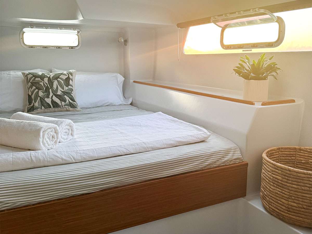 Port Aft - King bed