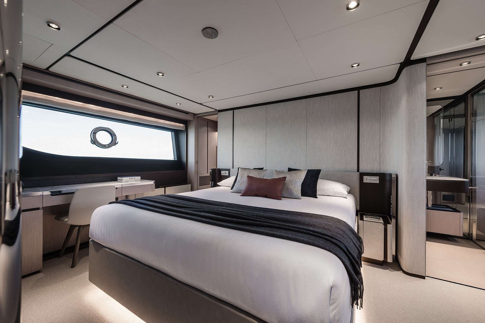 Master Stateroom (courtesy Ferretti Grp)