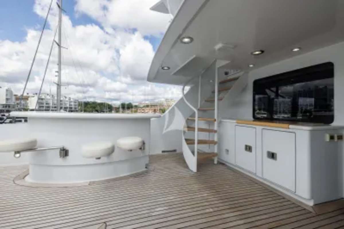 Boat Deck Bar