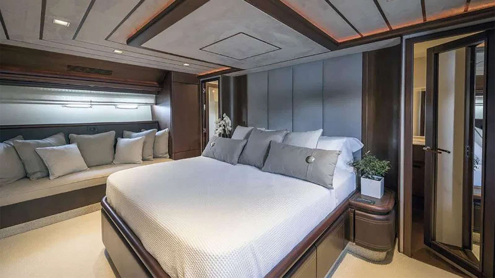 Master Cabin