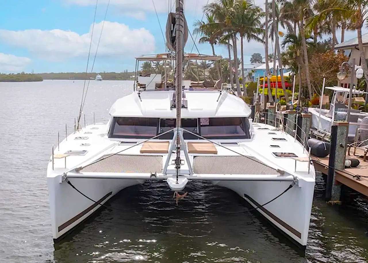 Foredeck lounging area