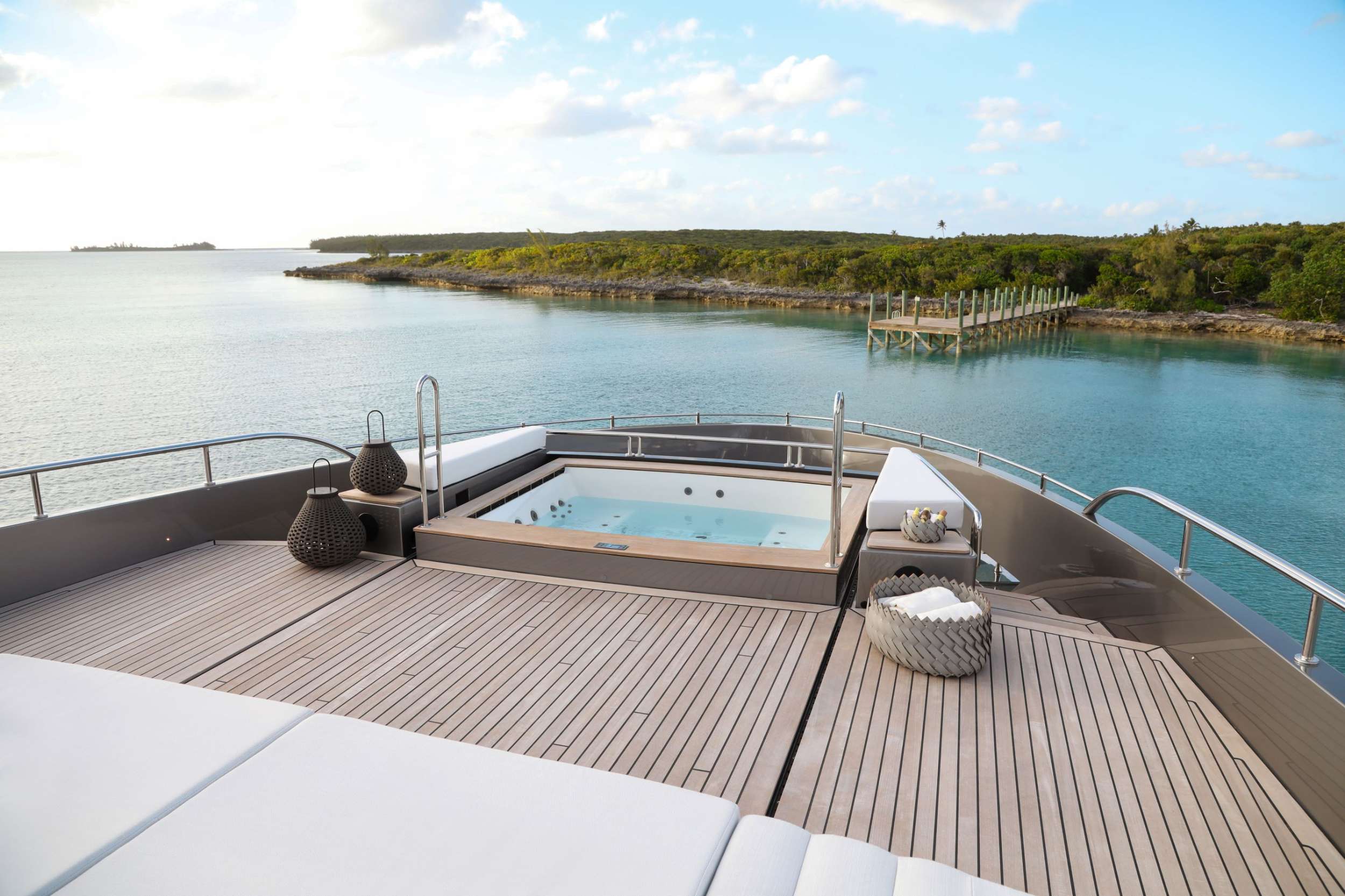 Foredeck Jacuzzi