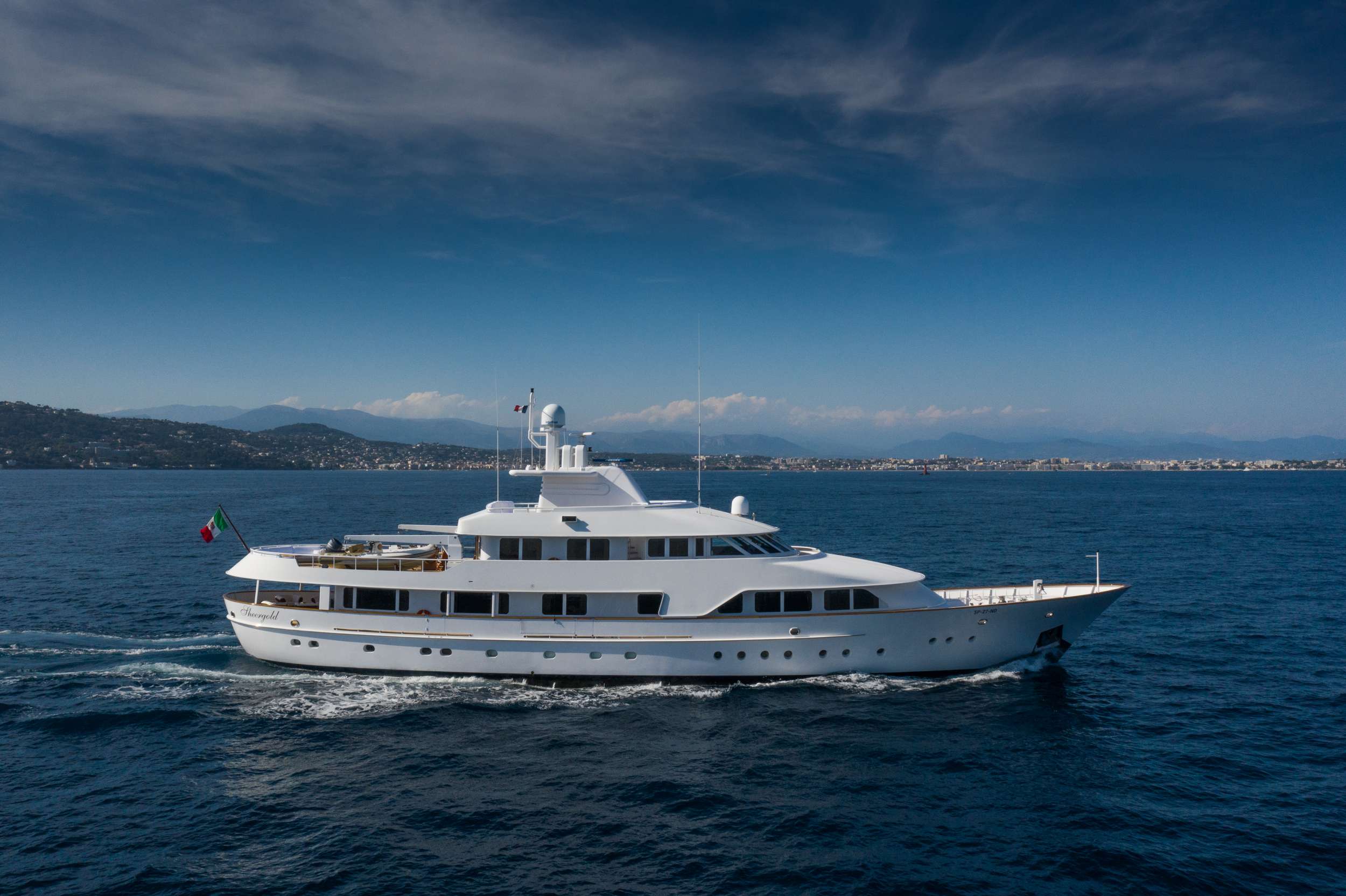 M/Y Sheergold, 42 m (137'10